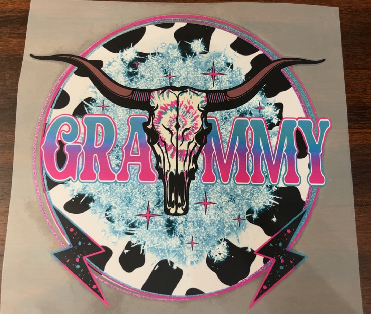 Cow skull with Grammy