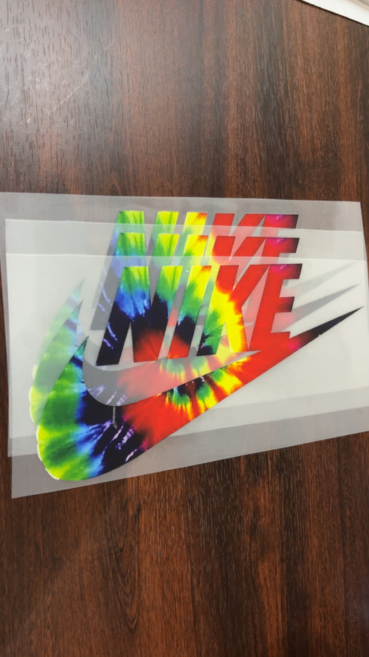 Tie die Nike